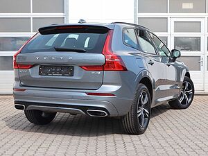 Volvo  D4 R Design