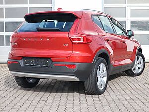 Volvo  D3 Momentum Pro FWD