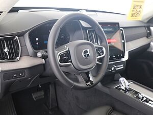Volvo  T8 Ultra Dark Recharge Plug-In Hybrid AWD
