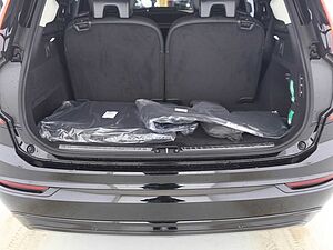 Volvo  T8 Ultra Dark Recharge Plug-In Hybrid AWD