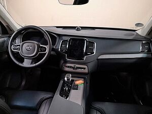 Volvo  T8 Ultra Dark Recharge Plug-In Hybrid AWD