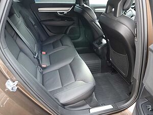Volvo  D4 Momentum*Standh*