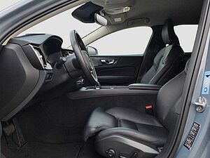 Volvo  B4 Cross Country Pro AWD