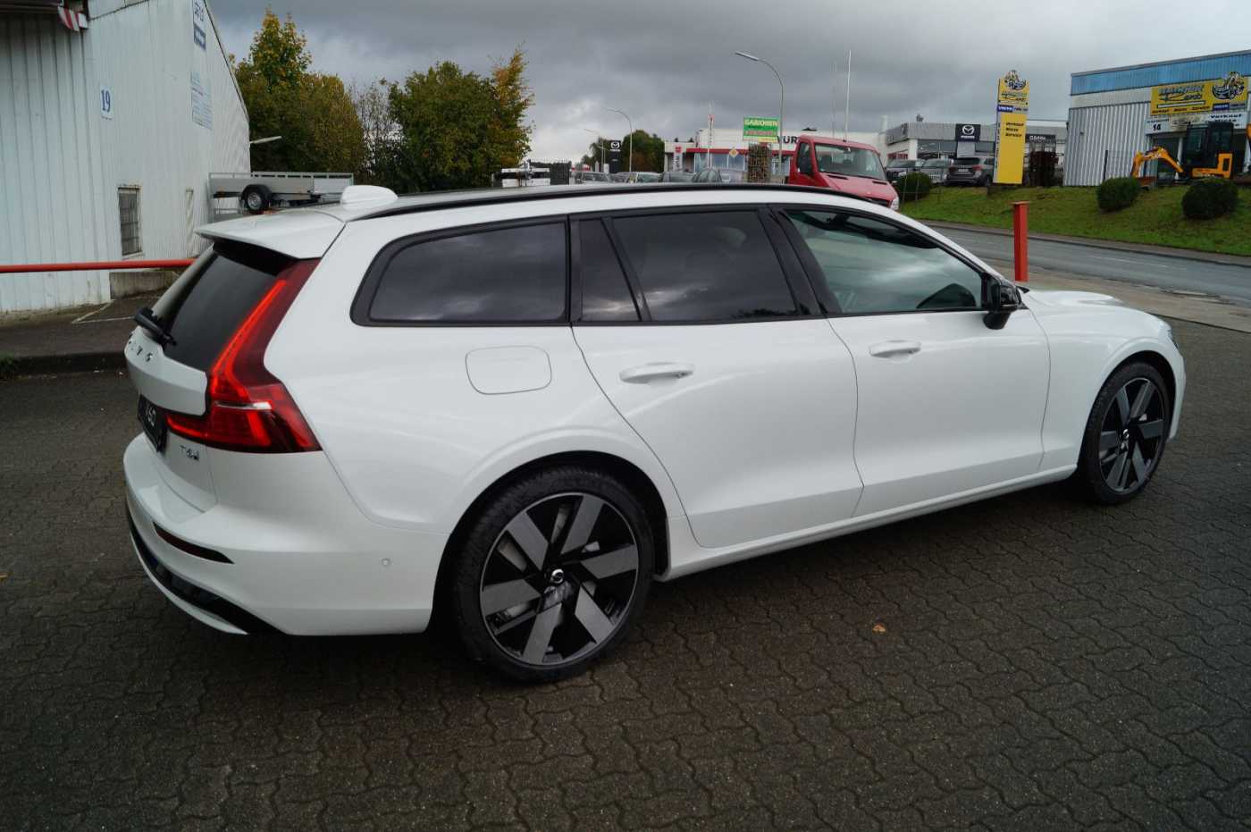 Volvo  T6 AWD Plug-in Hybrid Plus Dark Aut. /AHK/19'