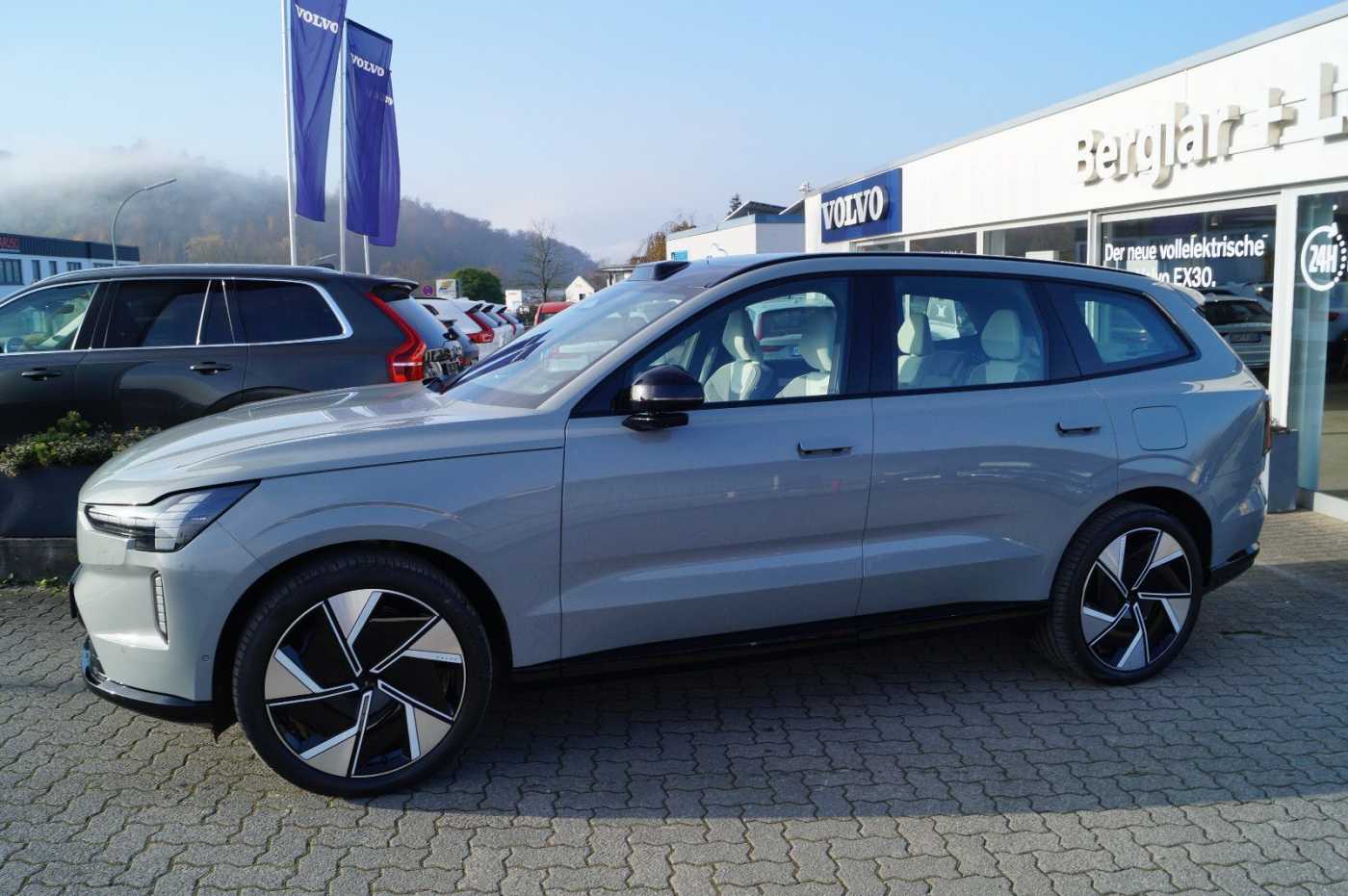 Volvo  Twin AWD Ultra 7Sitz Aut/Bowers&Wilkins/22'