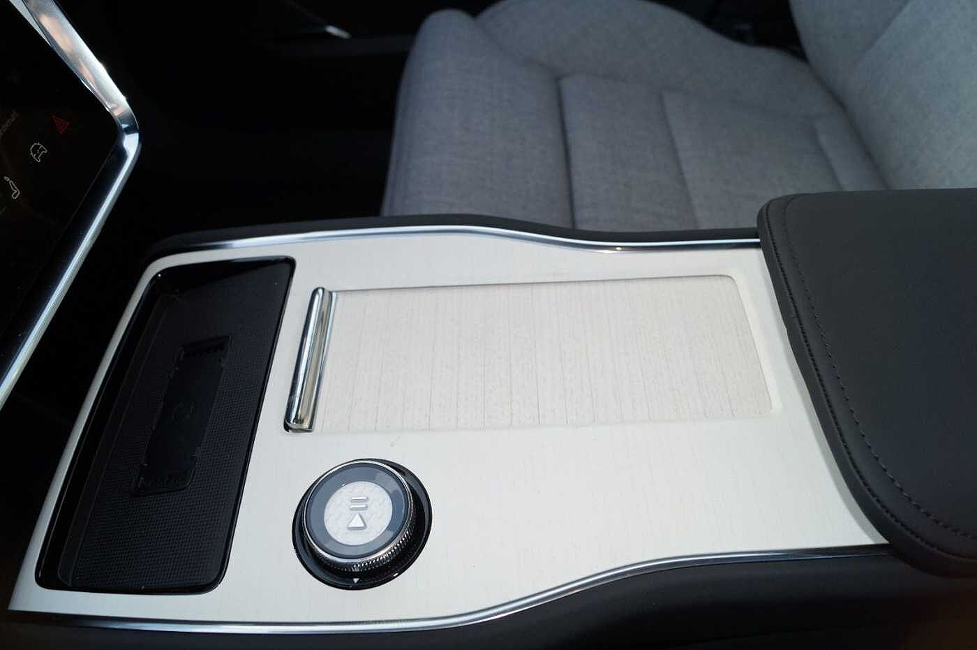 Volvo  Twin AWD Ultra 7Sitz Aut/Bowers&Wilkins/22'