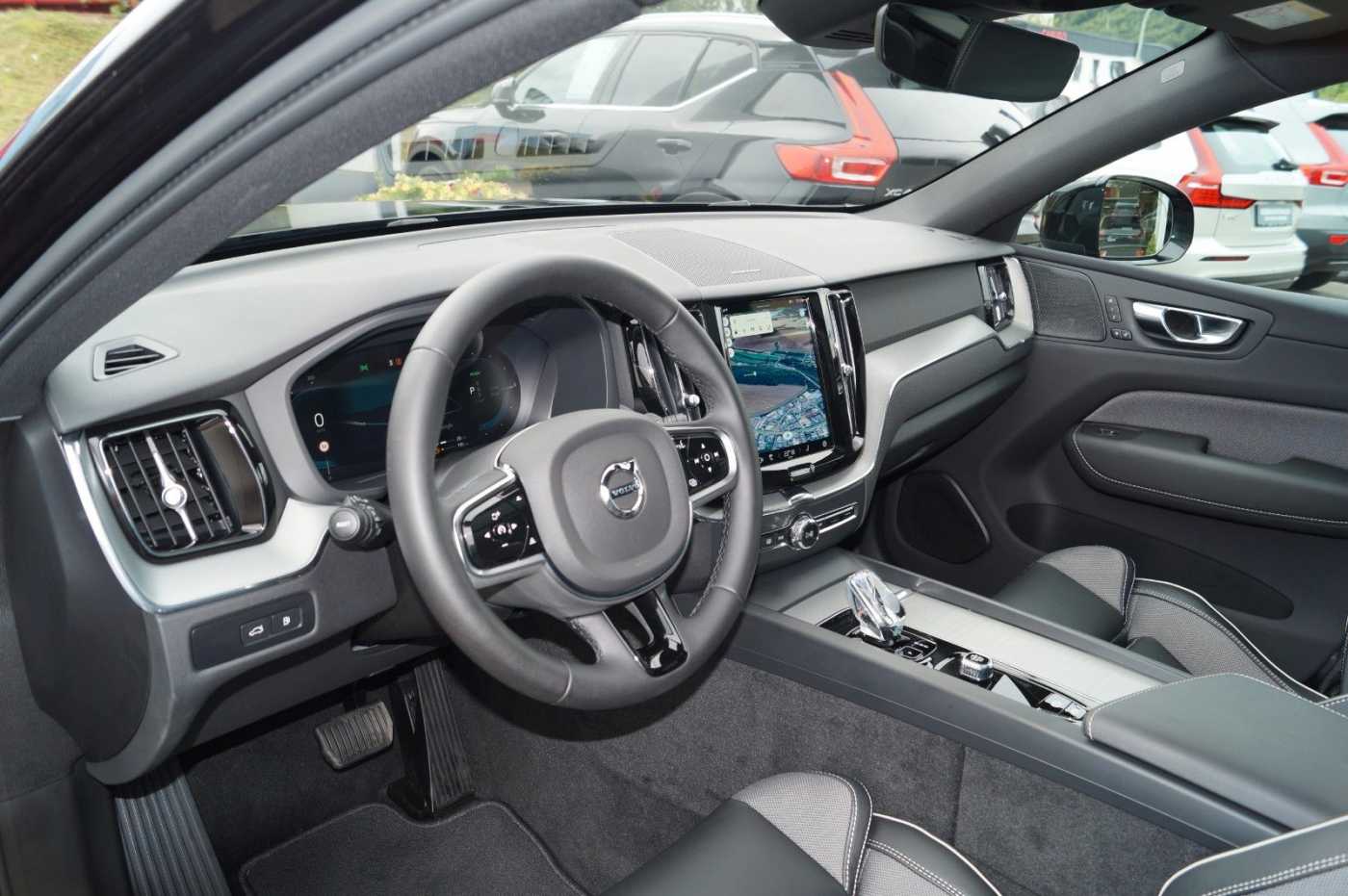 Volvo  T6 AWD PlugIn Hybrid Black Edition Aut/360°