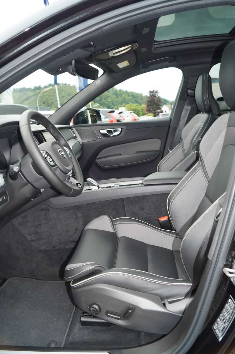 Volvo  T6 AWD PlugIn Hybrid Black Edition Aut/360°
