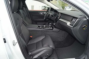 Volvo  T6 AWD Plug-in Hybrid Plus Dark Aut. /AHK/19'
