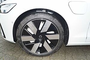 Volvo  T6 AWD Plug-in Hybrid Plus Dark Aut. /AHK/19'