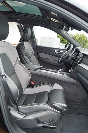 Volvo  T6 AWD PlugIn Hybrid Black Edition Aut/360°