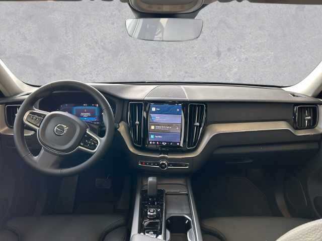 Volvo  Plus Dark AWD B4 Diesel EU6d  360° Harmon Kardon Pano