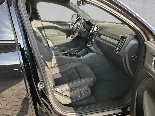 Volvo  Plus Recharge Pure Electric 2WD Winter-Paket Pano
