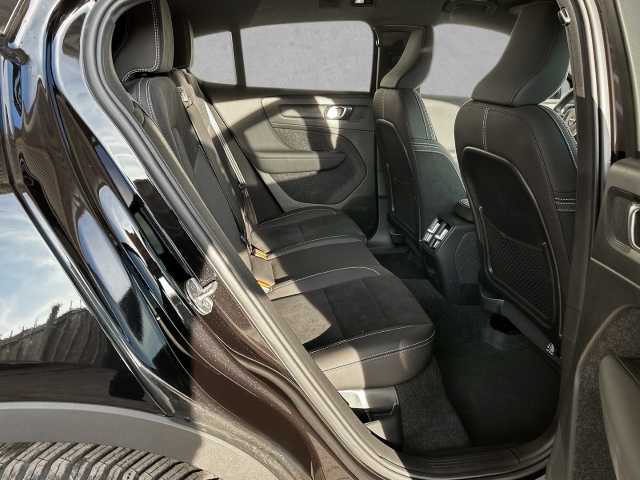 Volvo  Plus Recharge Pure Electric 2WD Winter-Paket Pano