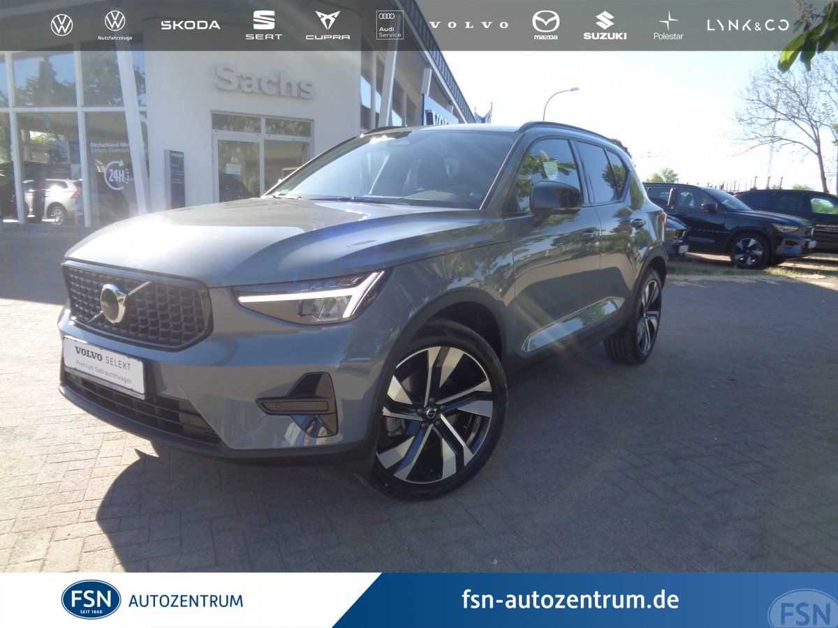 Volvo  B4 Benzin Plus Dark Standheizung