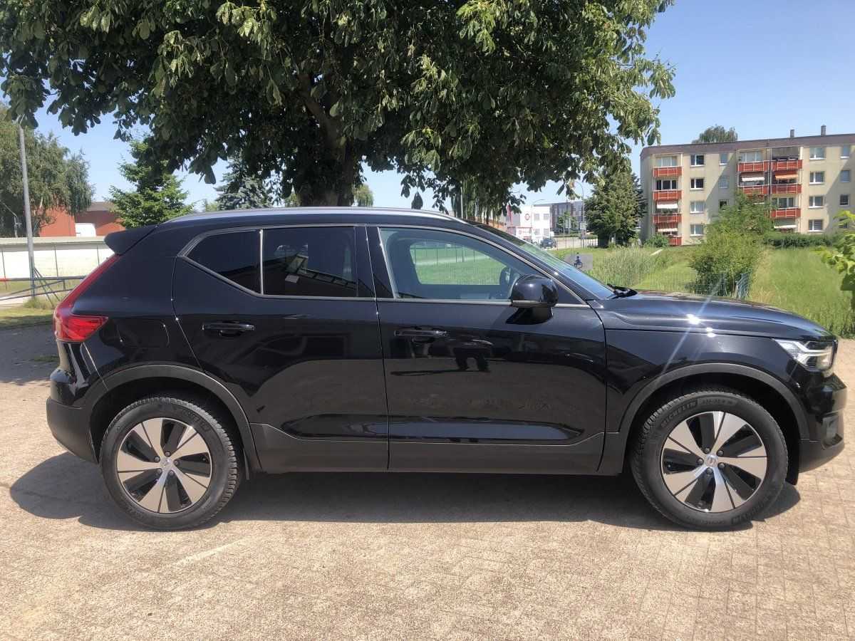 Volvo  T3 Momentum Pro