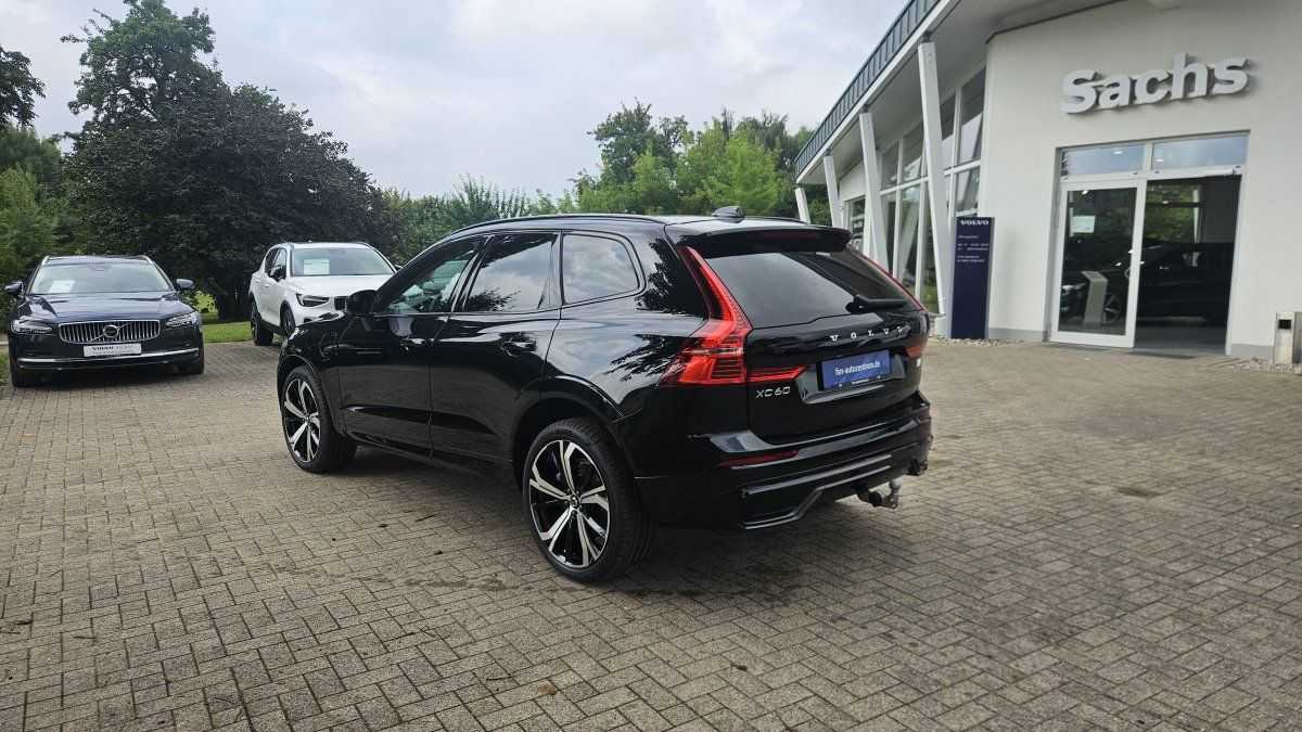 Volvo  T6 AWD Plus Dark Plug-In
