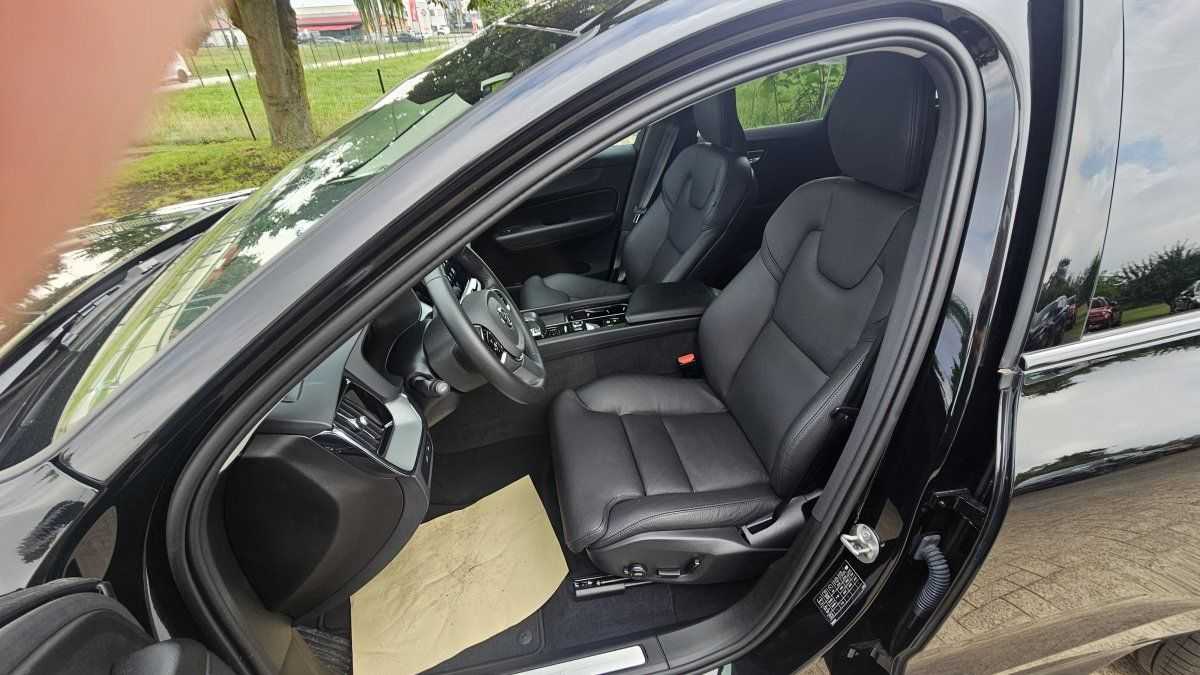 Volvo  T6 AWD Plus Dark Plug-In