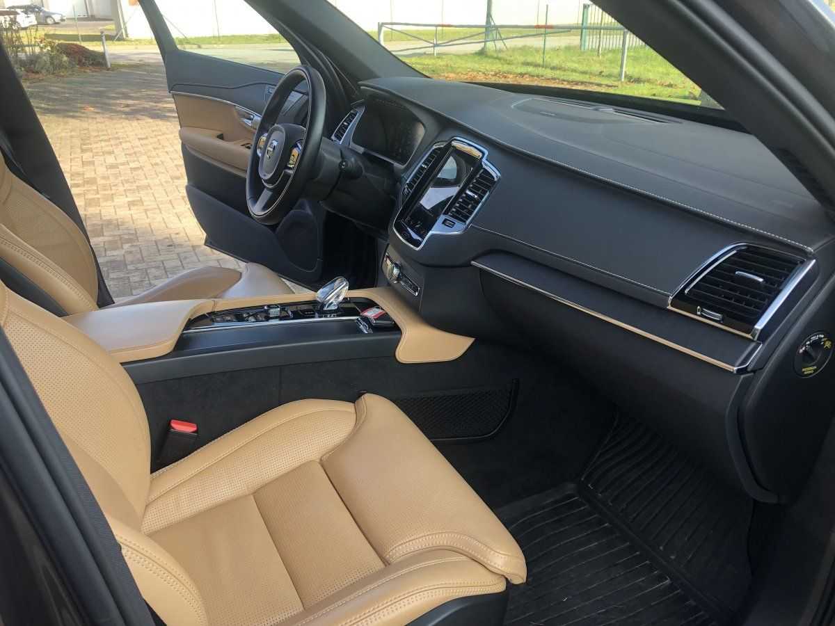 Volvo  B6 Mild-Hybrid AWD Inscription Standheizung