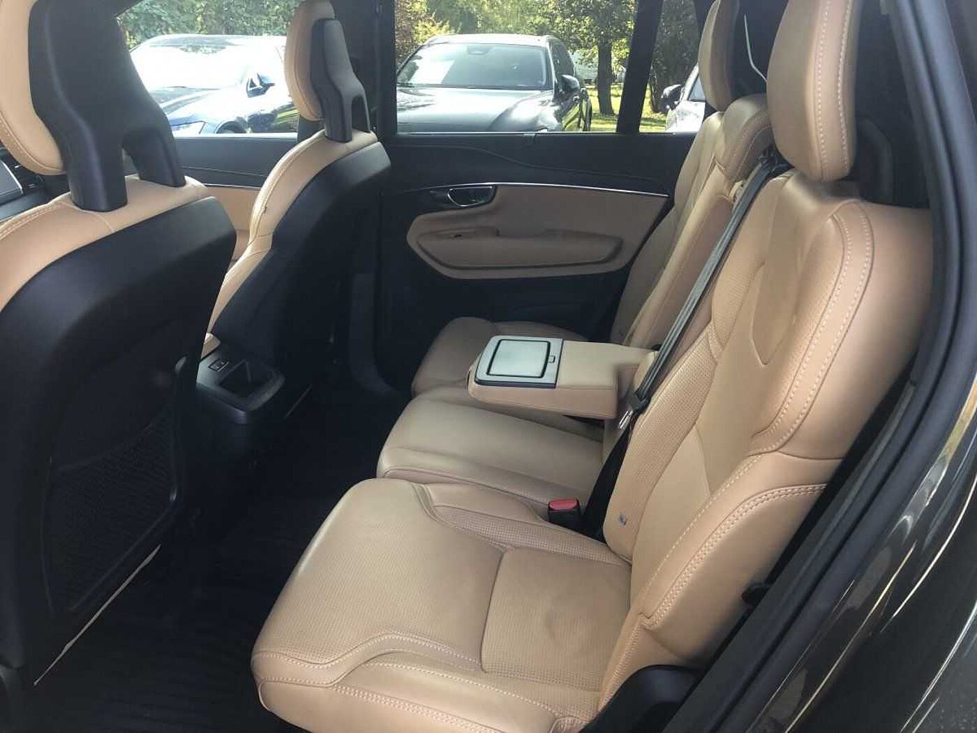 Volvo  B6 Mild-Hybrid AWD Inscription Standheizung