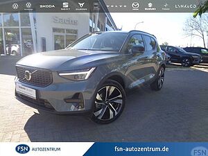 Volvo  B4 Benzin Plus Dark Standheizung