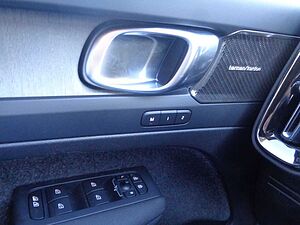 Volvo  B4 Benzin Plus Dark Standheizung