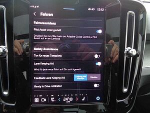 Volvo  B4 Ultimate Dark Standheizung
