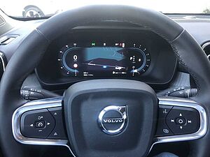 Volvo  B3 Plus Dark
