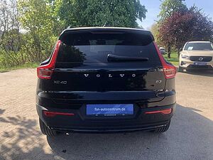 Volvo  B3 Plus Dark