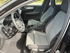 Volvo  T2 Core 2WD