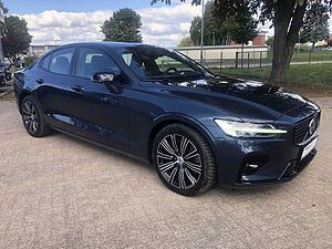 Volvo  B5 AWD Ultimate Dark 360° Kamera