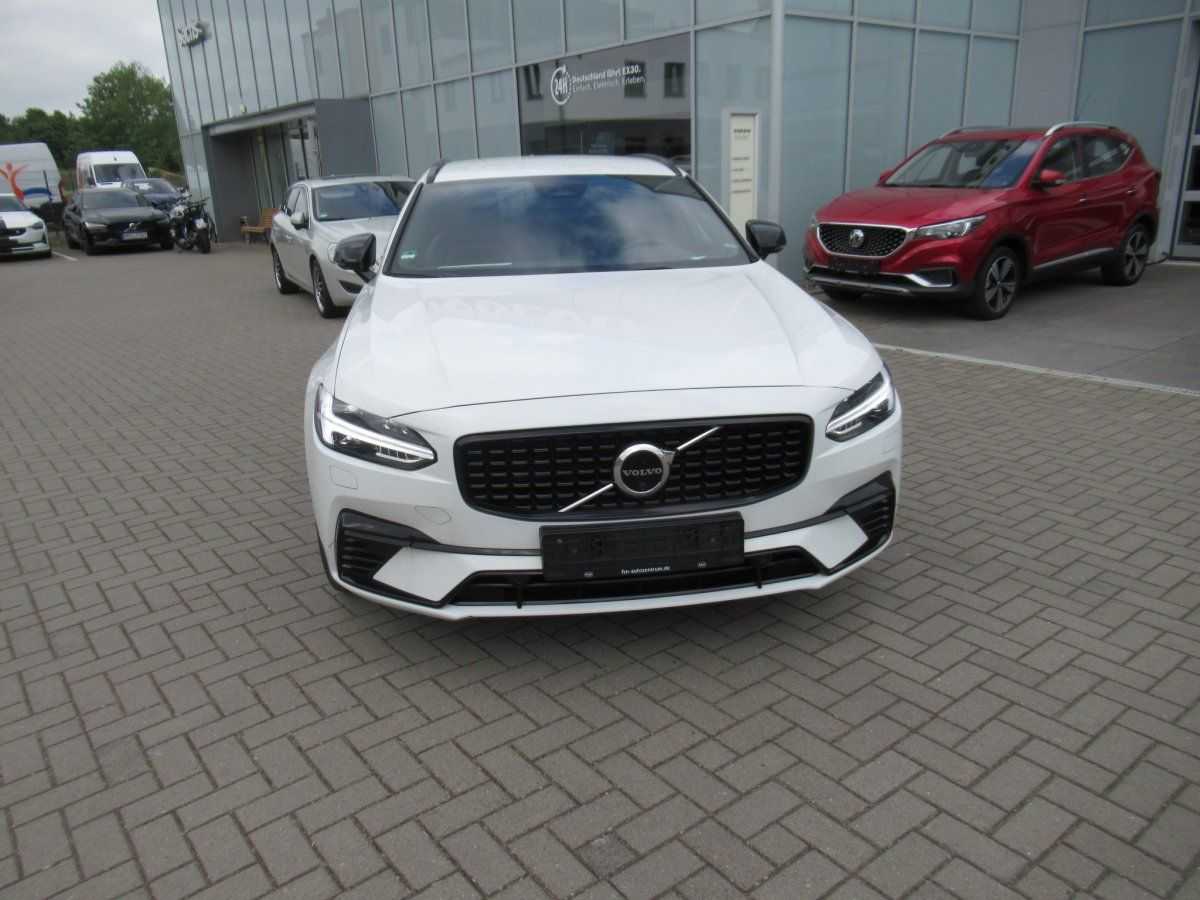 Volvo  Recharge T6 AWD R-Design