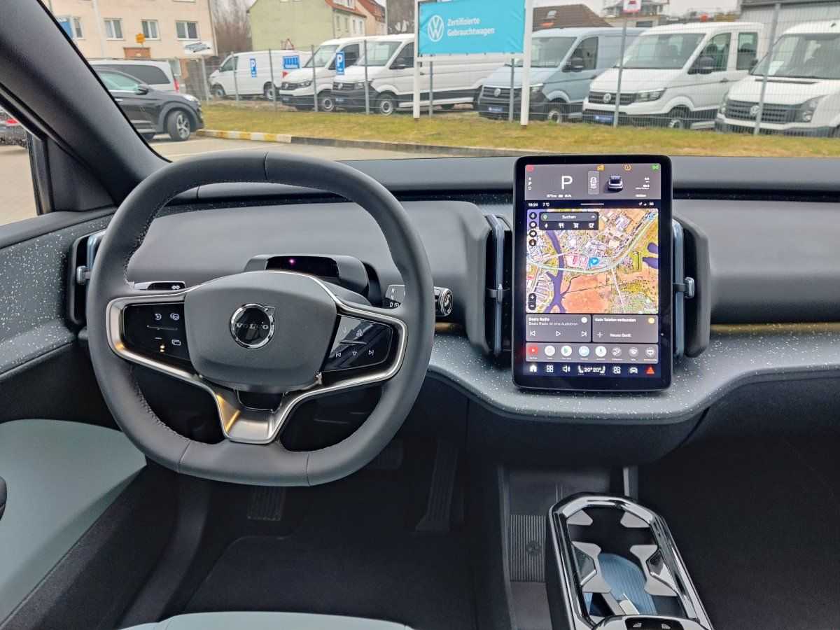 Volvo  Ultra Twin Motor AWD Performance