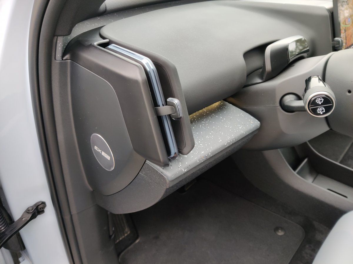 Volvo  Ultra Twin Motor AWD Performance