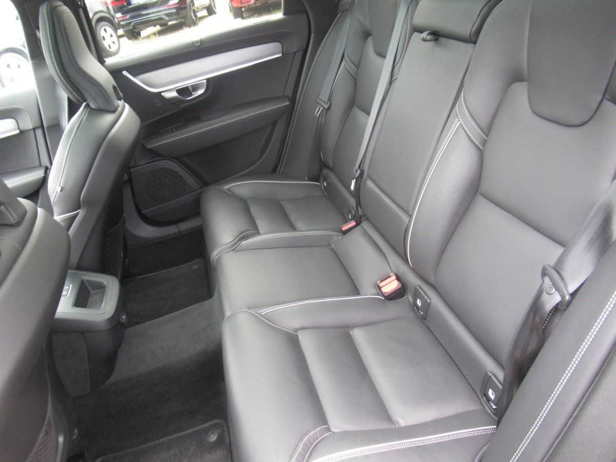 Volvo  B4 Diesel Plus Bright Automatik