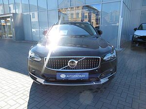 Volvo  Plus B4 AWD Diesel Automatik