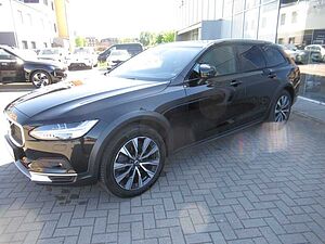 Volvo  Plus B4 AWD Diesel Automatik