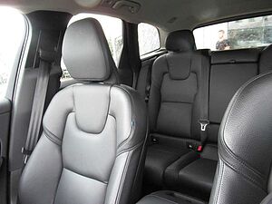 Volvo  B4 Benzin Plus Bright Automatik