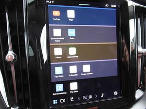 Volvo  B4 Benzin Plus Bright Automatik