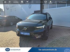 Volvo  B3 2WD Plus Dark
