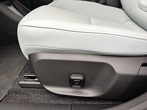 Volvo  Ultra Twin Motor AWD Performance