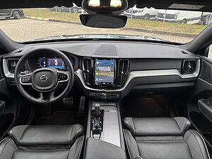 Volvo  B4 (Diesel) AWD R-Design