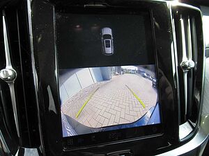 Volvo  B4 Benzin Ultra Dark Automatik