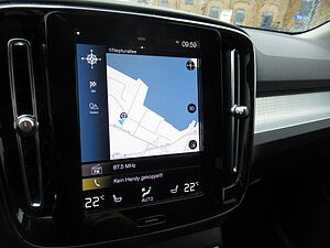 Volvo  T3 Benzin Momentum Pro Automatik