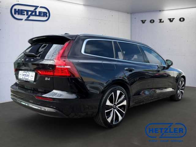 Volvo  Kombi Plus Bright B4 Diesel EU6d ACC DAB HarmanKardon Verkehrszeichenerk.