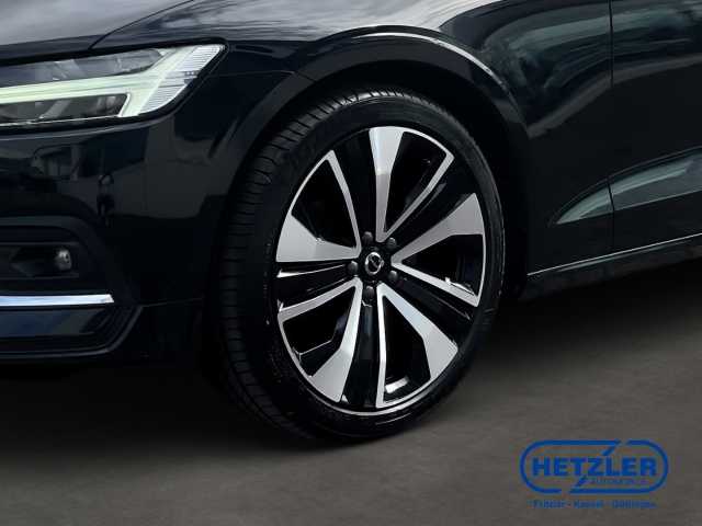 Volvo  Kombi Plus Bright B4 Diesel EU6d ACC DAB HarmanKardon Verkehrszeichenerk.