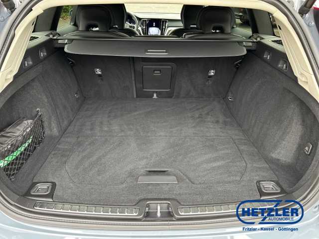 Volvo  Kombi Plus Bright B4 Diesel EU6d ACC HarmanKardon DAB Rückfahrkam. LenkradHZG