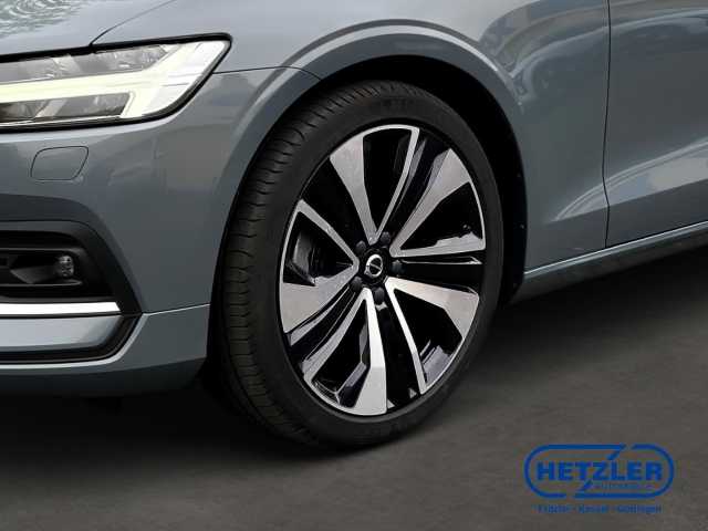Volvo  Kombi Plus Bright B4 Diesel EU6d ACC HarmanKardon DAB Rückfahrkam. LenkradHZG