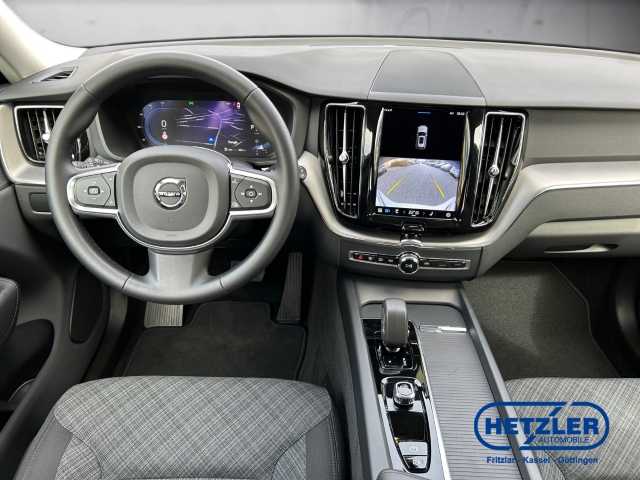 Volvo  Core 2WD B4 Benzin EU6d ACC DAB SHZ LenkradHZG