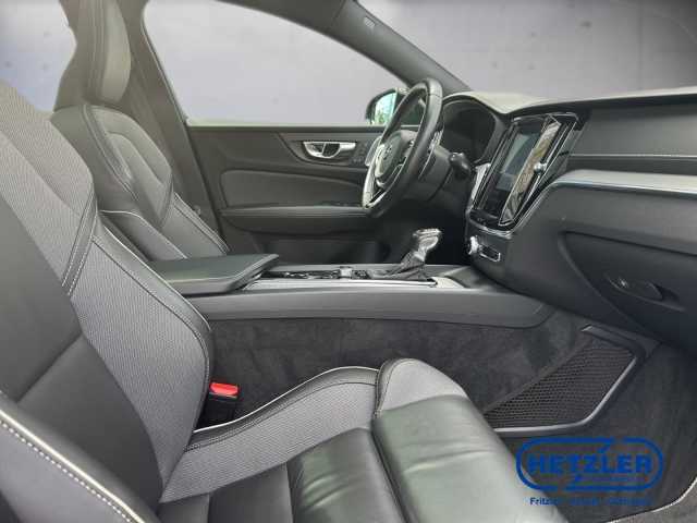 Volvo  Kombi R Design D4 EU6d-T Navi Soundsystem Bowers & Wilkins HEAD-UP-Display 360 G